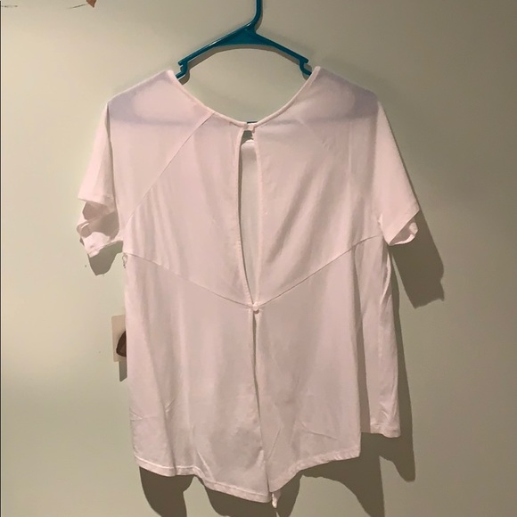 Open back white top - Picture 3 of 3